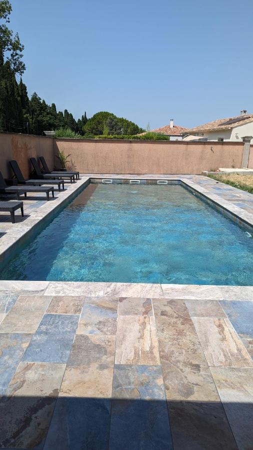 Spa Nessa Saint-Andiol Bagian luar foto